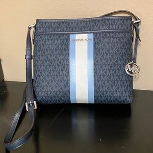 Authentic Michael Kors Crossbody